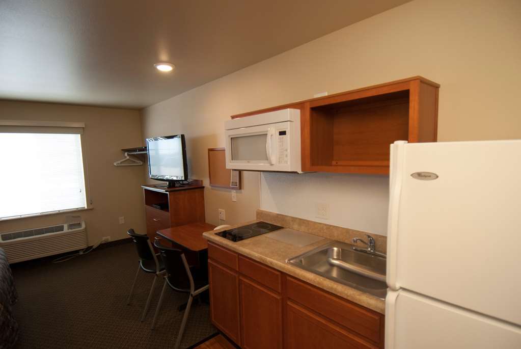 Woodspring Suites Williston Bilik gambar