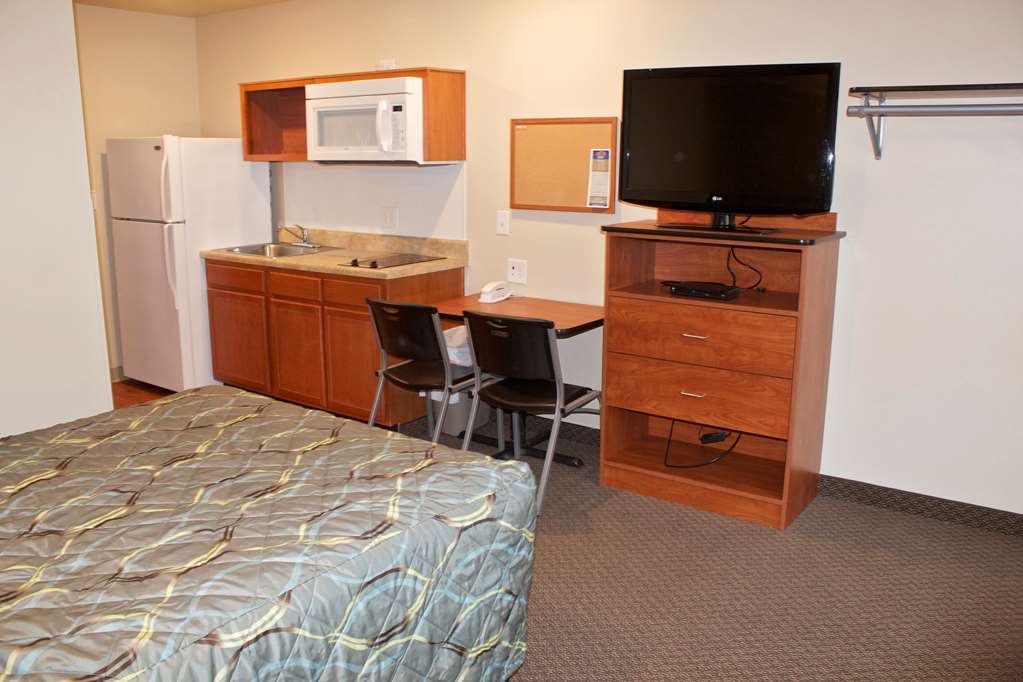 Woodspring Suites Williston Bilik gambar
